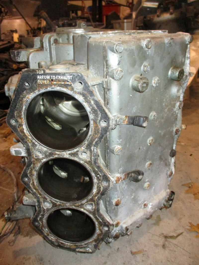 Evinrude 175hp 2 stroke outboard crankcase block