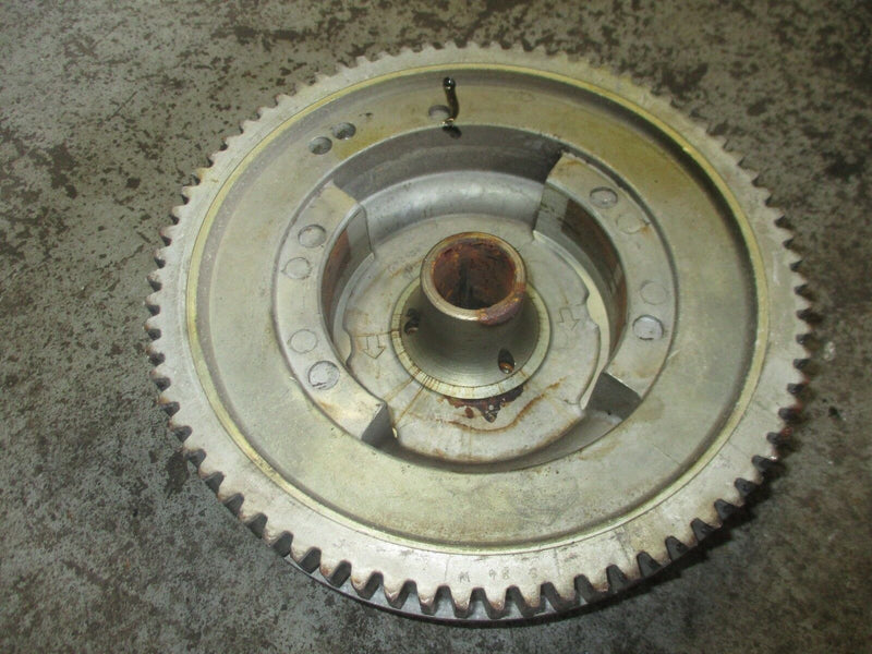 1984 Johnson 40hp 2-stroke outboard flywheel 582438