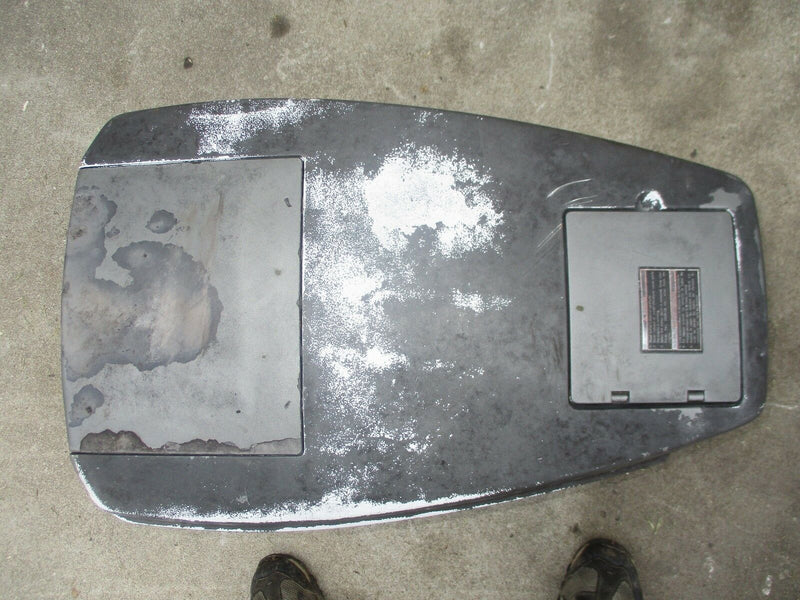 1996 Suzuki outboard DT 225hp 2-stroke top cowling