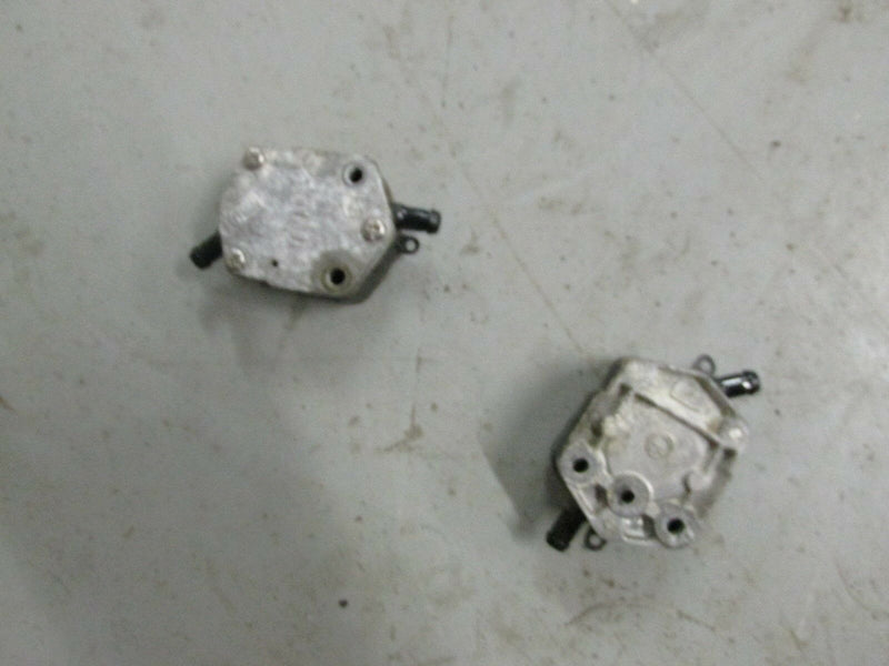 1995 Yamaha outboard 225 hp V-X saltwater series fuel pump 6E5-24410-03-00