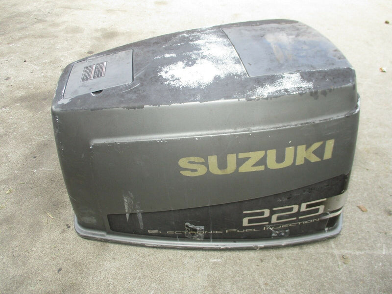 1996 Suzuki outboard DT 225hp 2-stroke top cowling