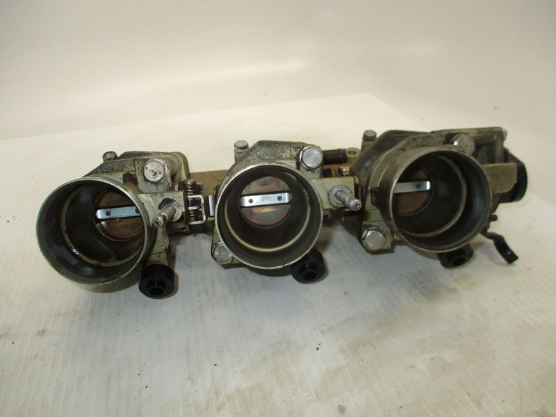 Yamaha F200 200hp V6 4 stroke outboard starboard intake manifold