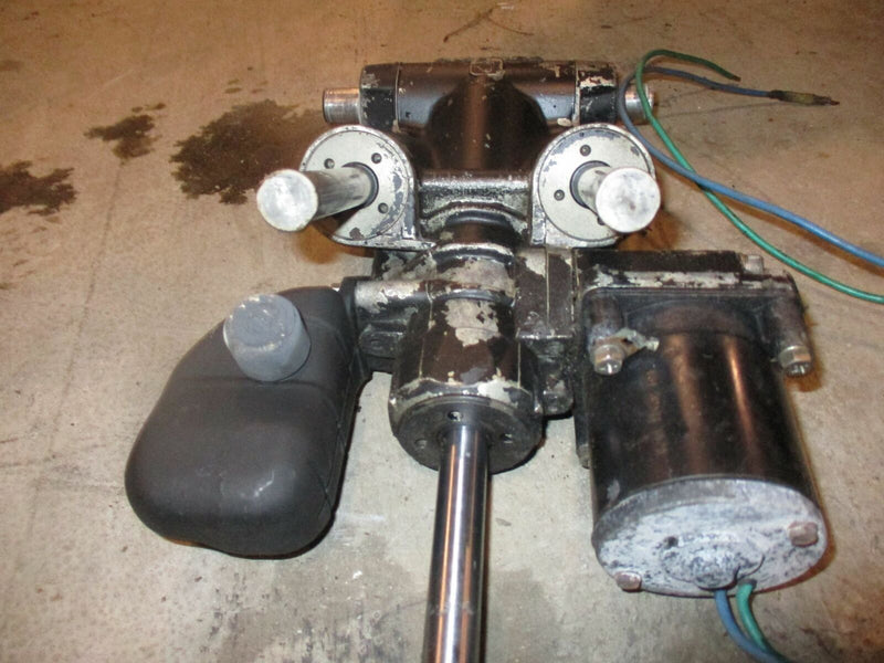 Evinrude 100hp 2 stroke outboard tilt trim unit