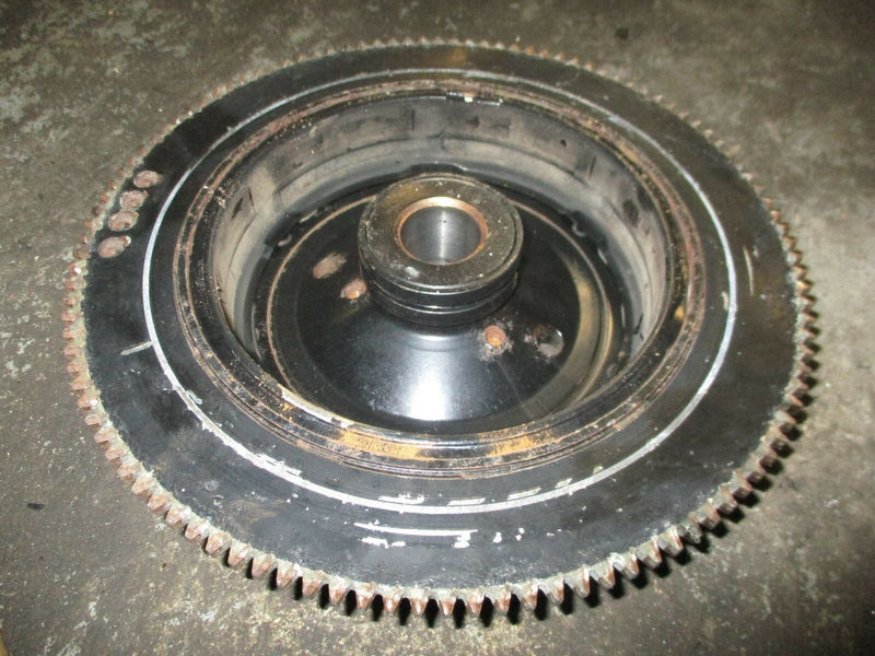 1991 Yamaha outboard 115hp 2-stroke flywheel 6n7-85550