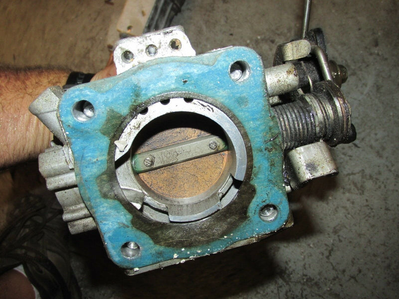 2000 Suzuki Outboard DF 70 hp 07001F-032459 throttle body w/ CTP 13300-99E00