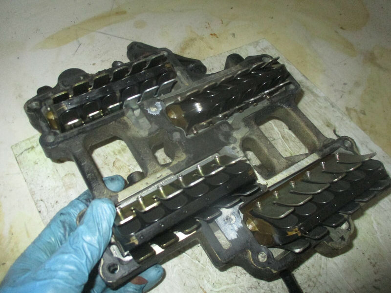 Johnson 225hp 2 stroke outboard intake manifold with reed valves (332264)