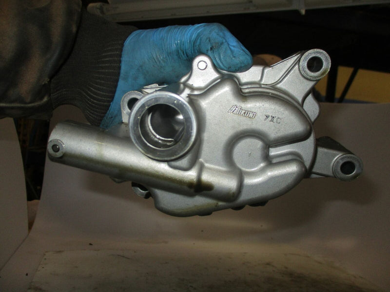 Suzuki DF 175hp 4 stroke outboard oil pump (16400-96J00)