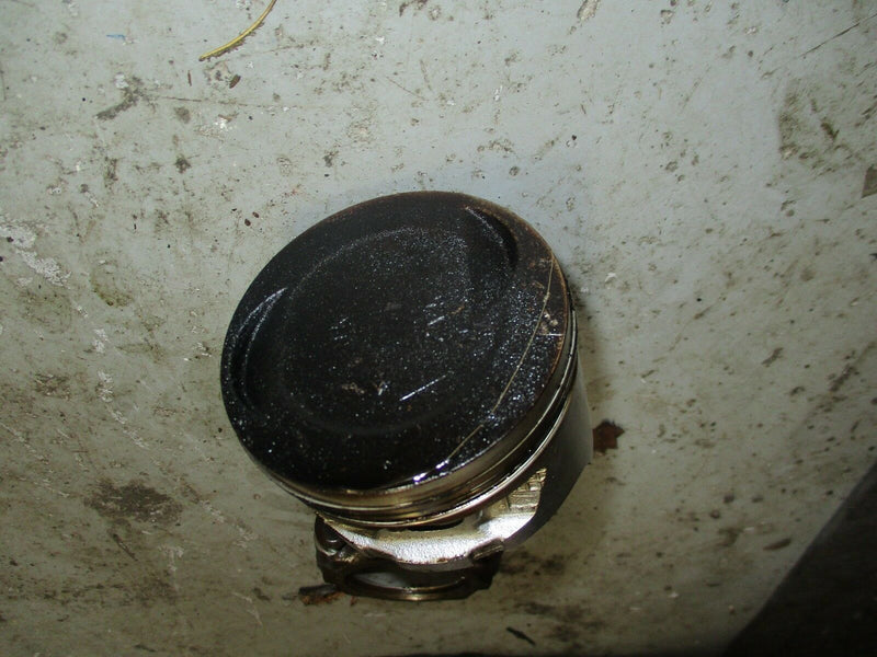 1997 Honda BF45A outboard piston and rod 13101-zv5-010