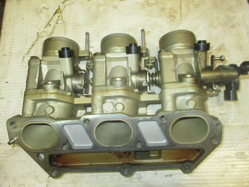Yamaha 225hp 4 stroke outboard starboard intake manifold and throttle body