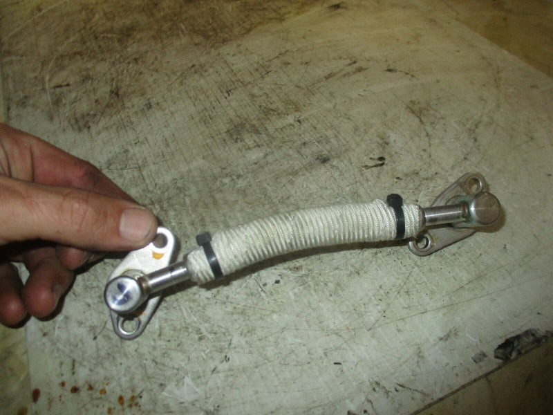 Yamaha HPDI 300hp outboard center high pressure fuel hose (60V-13975-00-00)