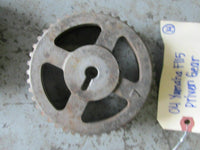 Load image into Gallery viewer, 2004 Yamaha outboard 115hp 4-stroke driven gear 67F-11537-00
