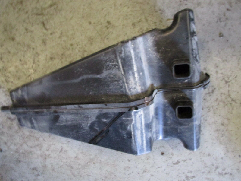 2007 Evinrude outboard E115DPLSUC E-TEC 115hp exhaust muffler 5005699