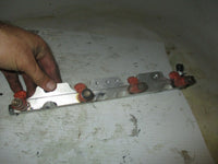 Load image into Gallery viewer, Suzuki DF140 140hp outboard fuel rail with injector set (15751-90J03)
