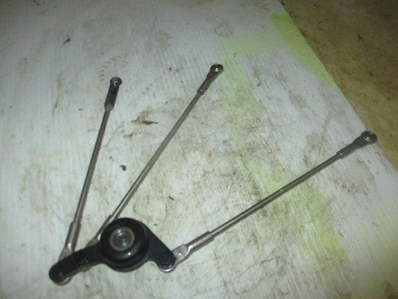 Mercury Yamaha 225hp 4 stroke outboard 3 arm linkage