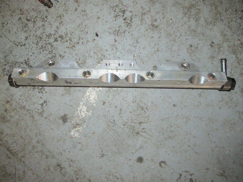 2008 Suzuki outboard DF90 4 stroke 09001F-880669 fuel rail 15750-90J00