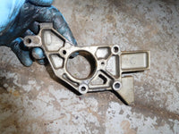 Load image into Gallery viewer, 1976 Evinrude 35hp outboard 356026 Starboard bracket 320011
