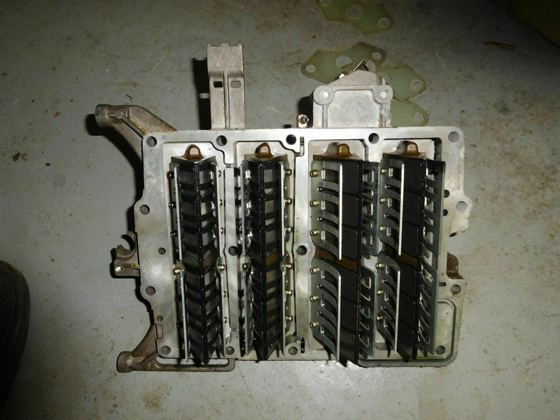 2008 evinrude e-tec 115hp outboard E115DPXSCR Intake manifold with reeds 5007024