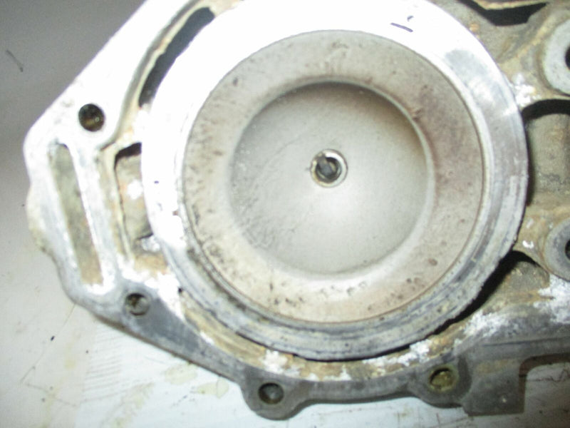Suzuki DT150 150hp outboard cylinder head (11110-87D31-0ED)