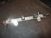 Load image into Gallery viewer, Suzuki DF70 70hp outboard fuel rail with injector set (15751-99E00)
