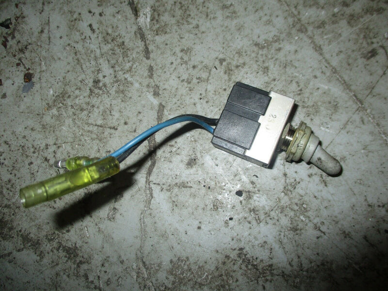 2003 Yamaha 200hp ox66 outboard emergency oil switch