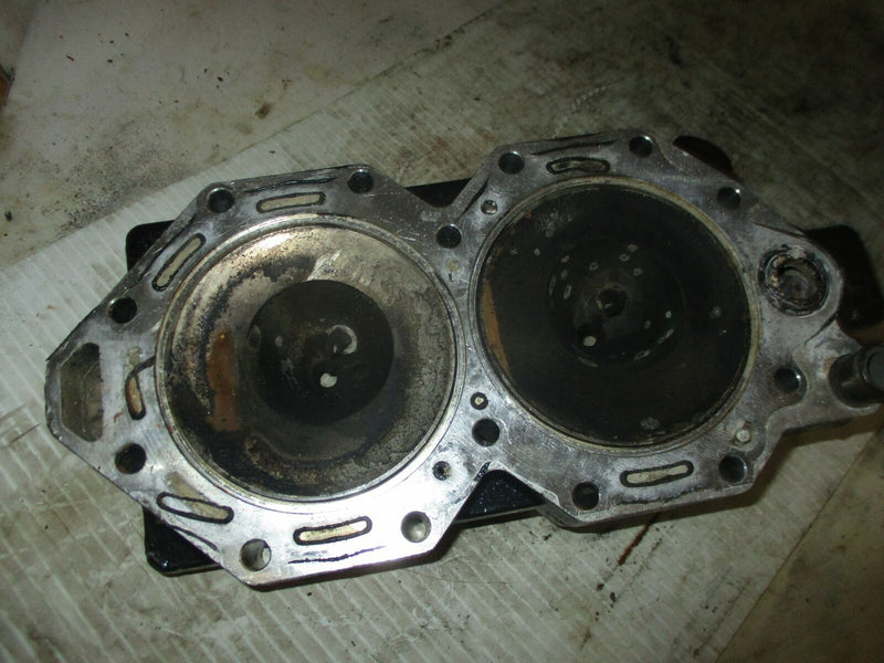Evinrude ETEC 115hp outboard starboard cylinder head (352178)