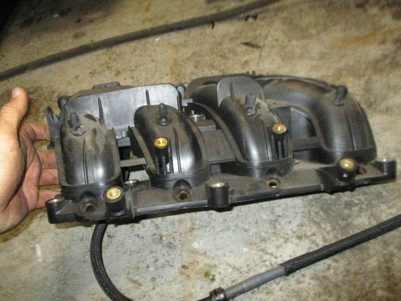 2006 Yamaha 150hp 4-stroke F150TXR Intake manifold 63P-14200-21