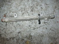 Load image into Gallery viewer, 2005 Suzuki outboard DF70 4-stroke 70hp fuel rail 15751-99E00
