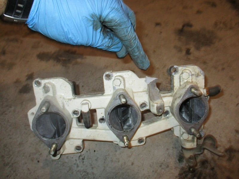 Force 2 stroke outboard intake manifold with reed valves