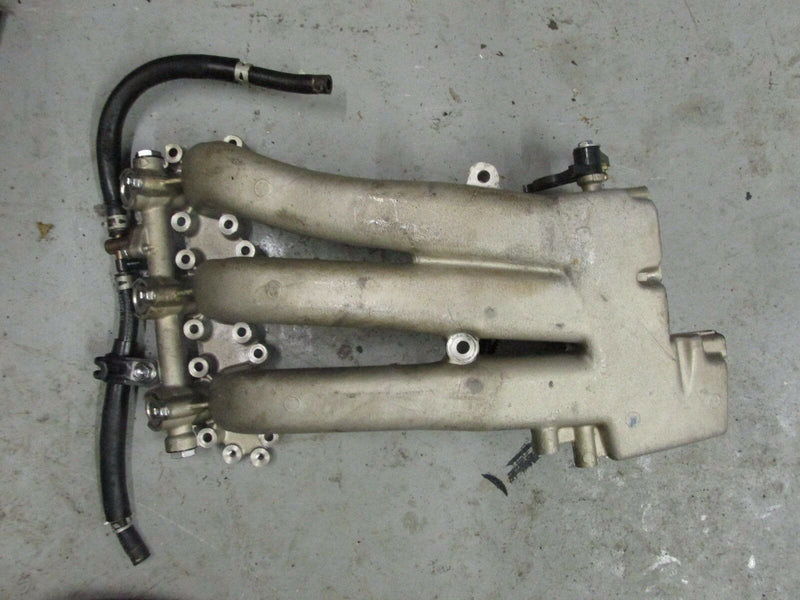 2004 Johnson outboard J50PL4SR 4-stroke 50hp intake manifold & fuel rail 5031387