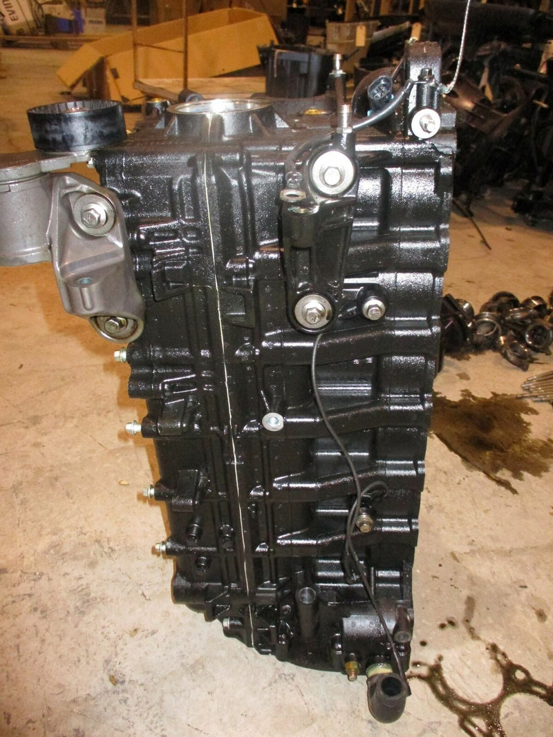 Mercury Verado 300hp outboard crankcase block (880506A11)