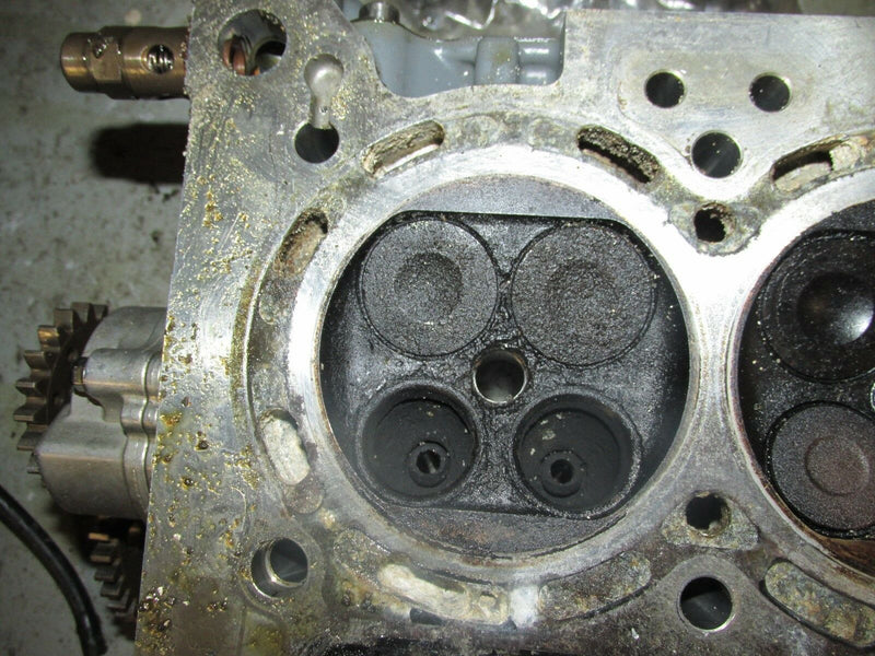 2003 Johnson outboard 115hp 4 stroke J115PX4STS cylinder head 5033635