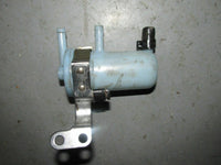 Load image into Gallery viewer, 2002 Suzuki outboard DF140 14001F-253369 4-stroke fuel filter 15410-87J10
