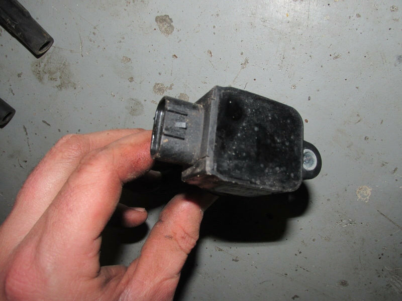 Suzuki DF200 20001F-510048 ignition coil 33410-93J00
