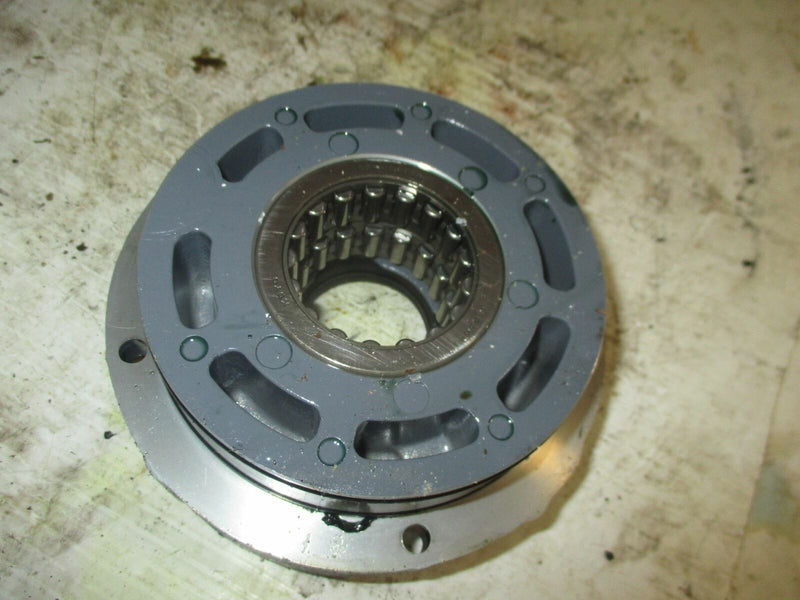 Yamaha HPDI 200hp outboard upper bearing carrier (68F-15163-00-94)