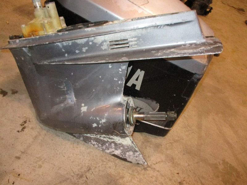 Yamaha OX66 250hp outboard COUNTER lower unit with 25" shaft PARTS ONLY