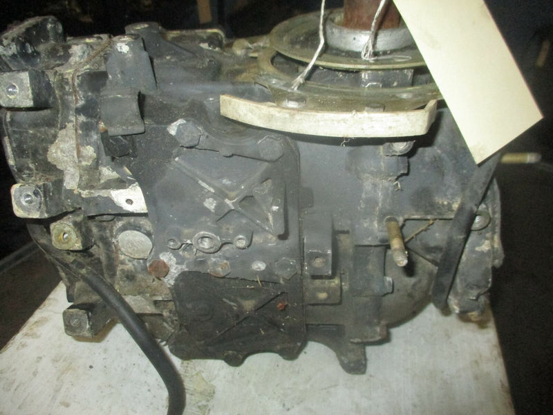 1987 Johnson 30hp 2 stroke outboard crankcase powerhead