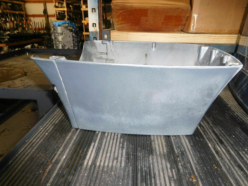 1995 Yamaha outboard 225 hp V-X saltwater series carbureted 2-stroke Apron