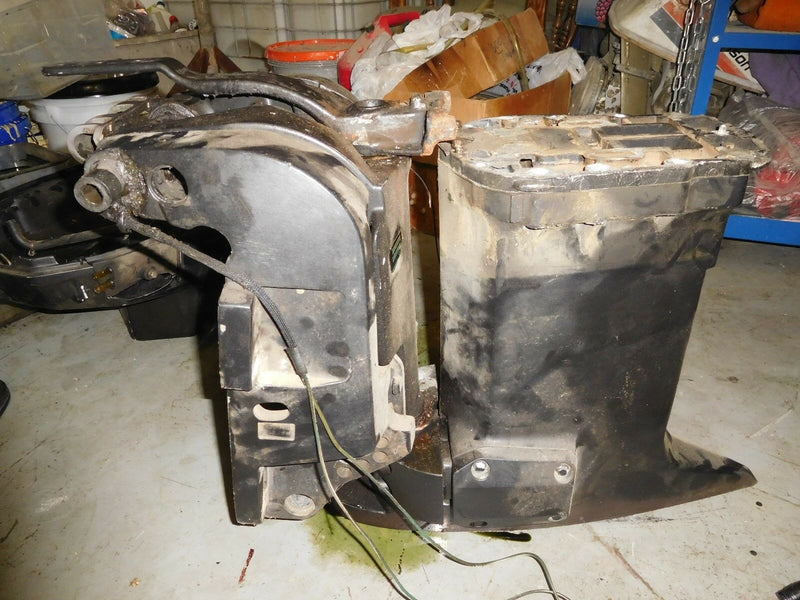 1996 Johnson 175hp fast strike J175GLEDB 20" Mid Section