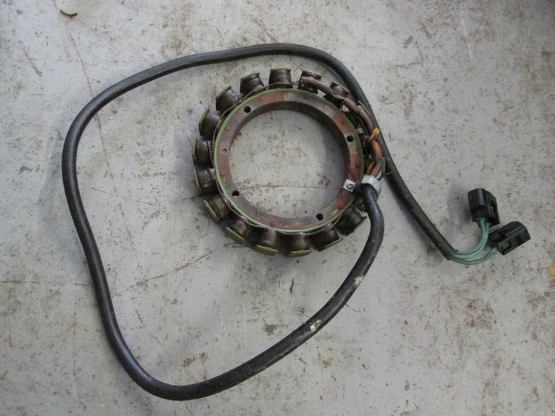 2002 Yamaha outboard Z200TXRA 2 stroke 200hp stator 68F-81410-00-00