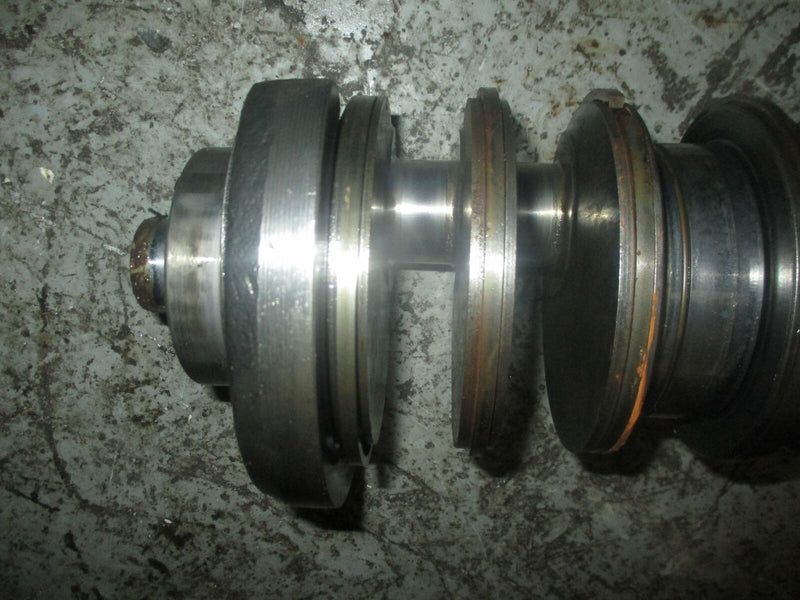 Evinrude 100hp 2 stroke outboard crankshaft