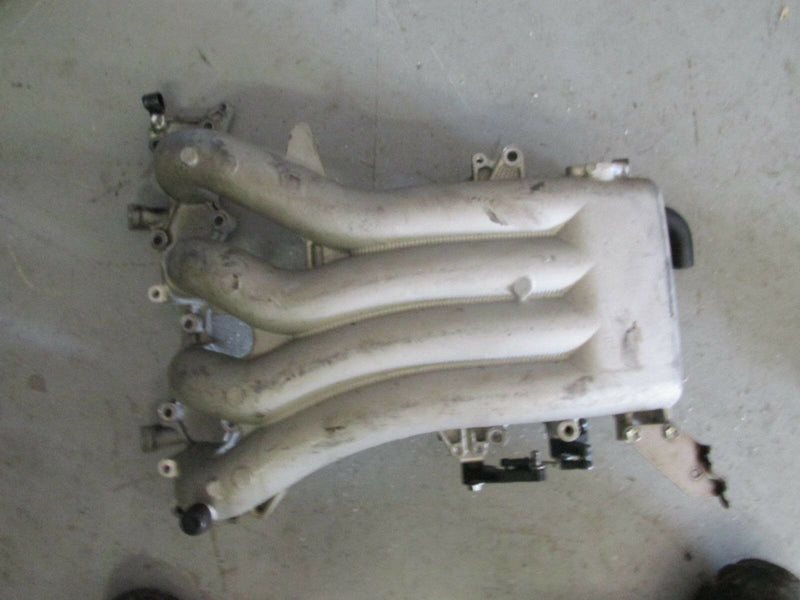 Suzuki DF 90 4 stroke 09001F-251367 intake manifold 13110-90J00
