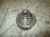 Load image into Gallery viewer, 2002 Suzuki DF 140hp 4-stroke outboard driven gear 12732-90j00
