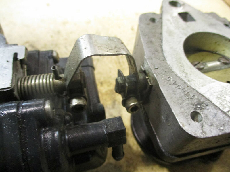 Johnson/Evinrude 2-Stroke Outboard Carburetor Set w/Throttle Body 436882