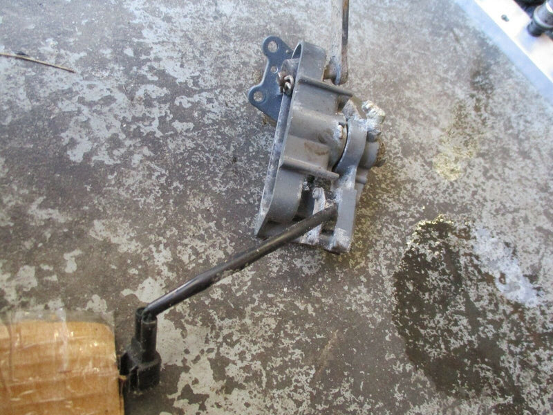 2001 Yamaha outboard 225hp OX66 SWS II S225TXRZ neutral switch and bracket