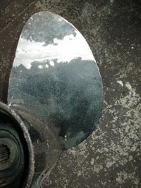 Load image into Gallery viewer, Suzuki outboard alluminum BS propeller PIL 13 1/2 by 15
