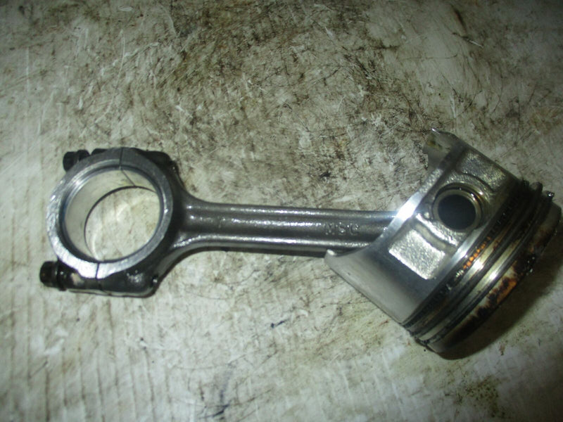 Mercury 50hp 4 stroke outboard piston and rod (825011A1)
