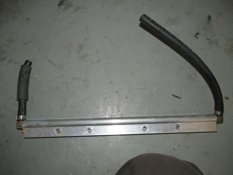 Yamaha 150hp DX150TLRY 2-stroke fuel rail 65L-13938-00-00