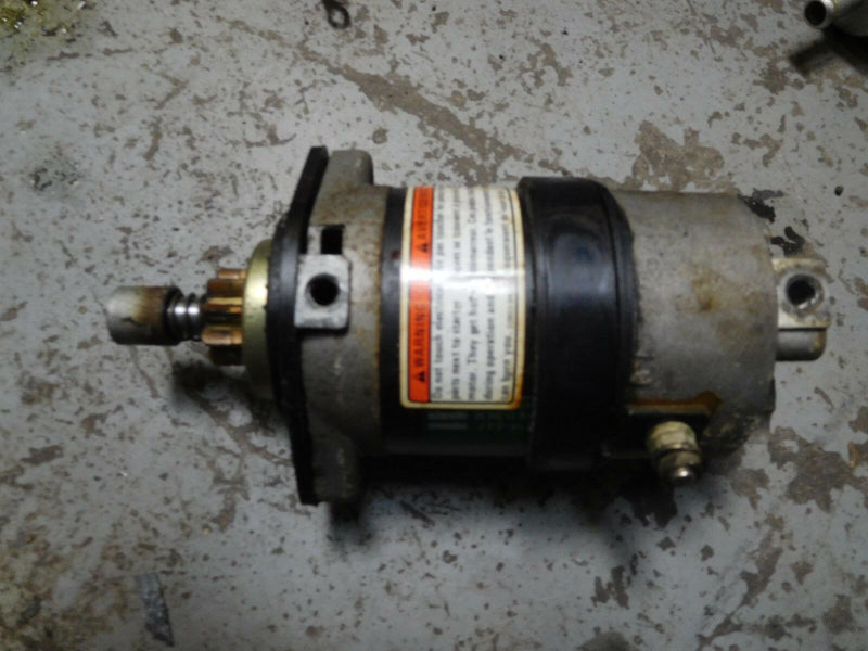 1999 Suzuki DT140 2 stroke 14003-971863 starter 31100-94601