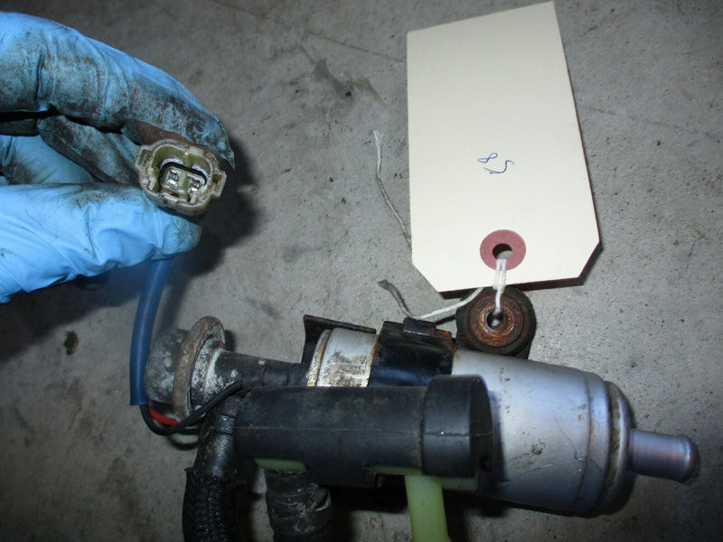 Suzuki DF250 250hp 4 stroke outboard low pressure electric fuel pump