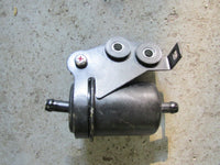 Load image into Gallery viewer, 1999 Suzuki outboard DF 40 04001F-971122 4-stroke high pressure filter 15410-87J
